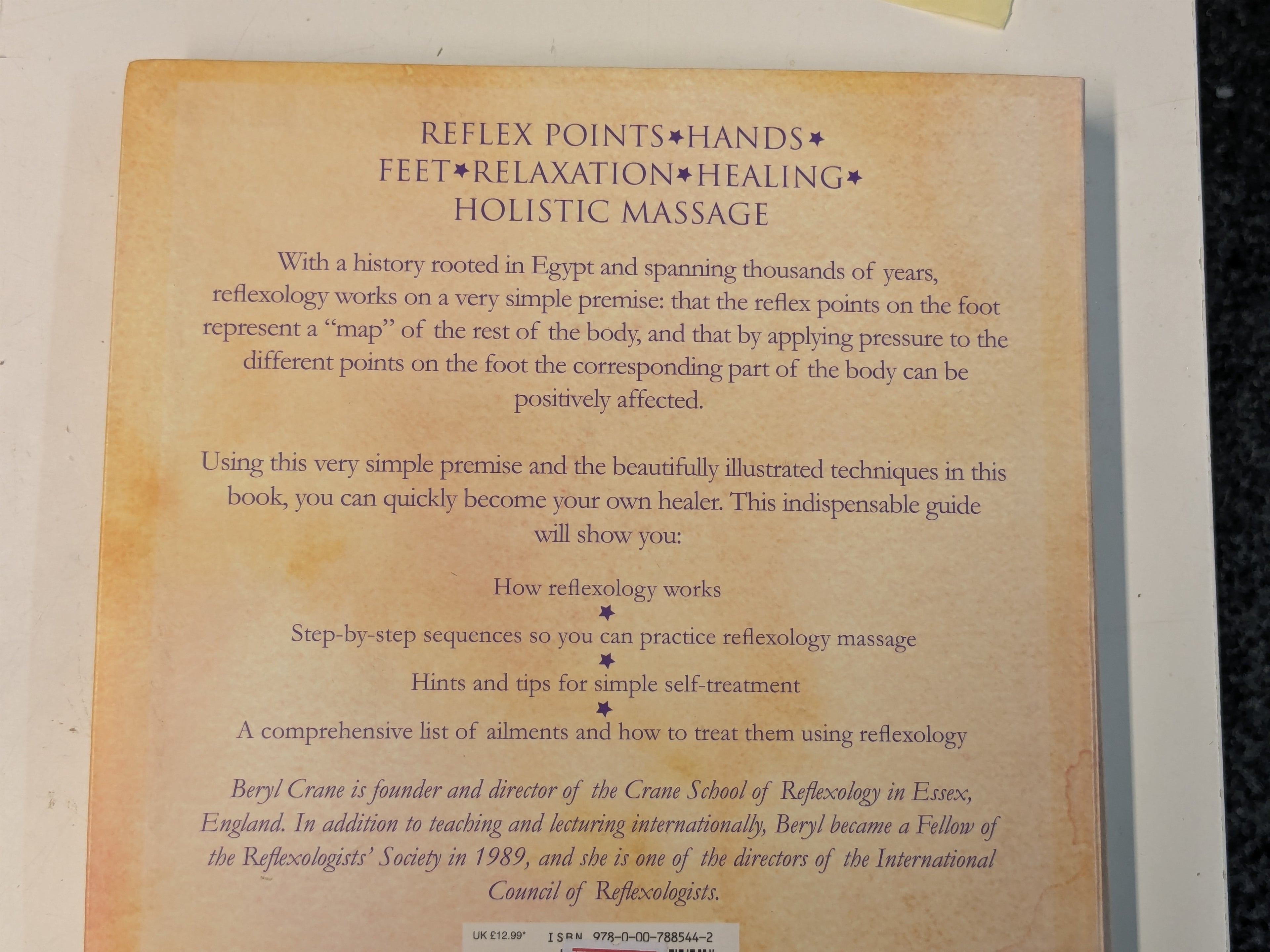 The Complete Illustrated Guide to Reflexology: Massage Your Way to Health and Well-Being (Preloved)