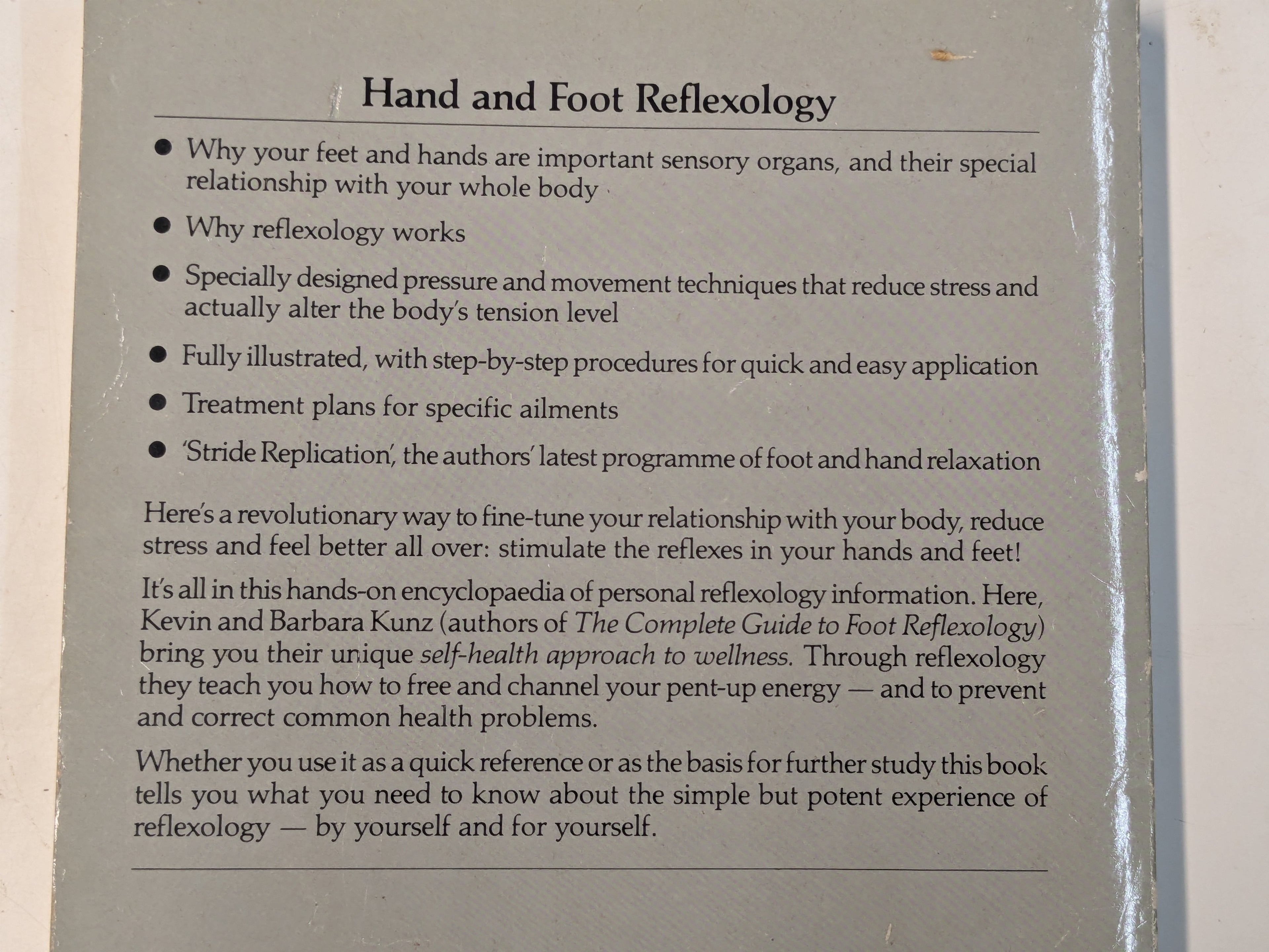 Hand and Foot Reflexology: The Unique Self-Health Approach to Wellness (Preloved)
