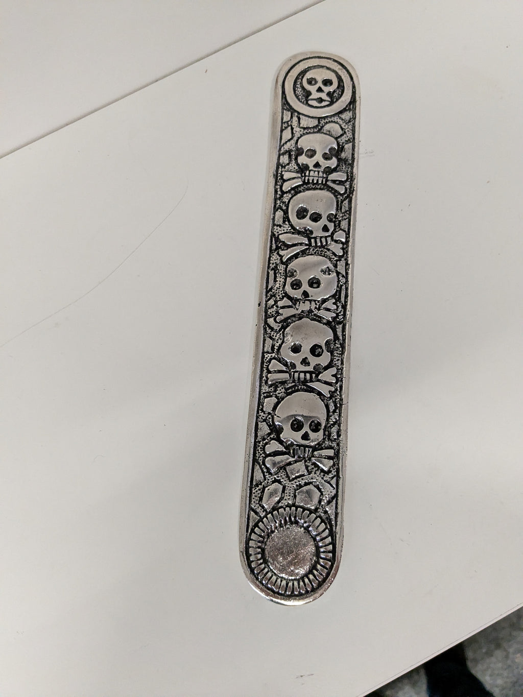 Skull & Crossbones Incense Stick Holder