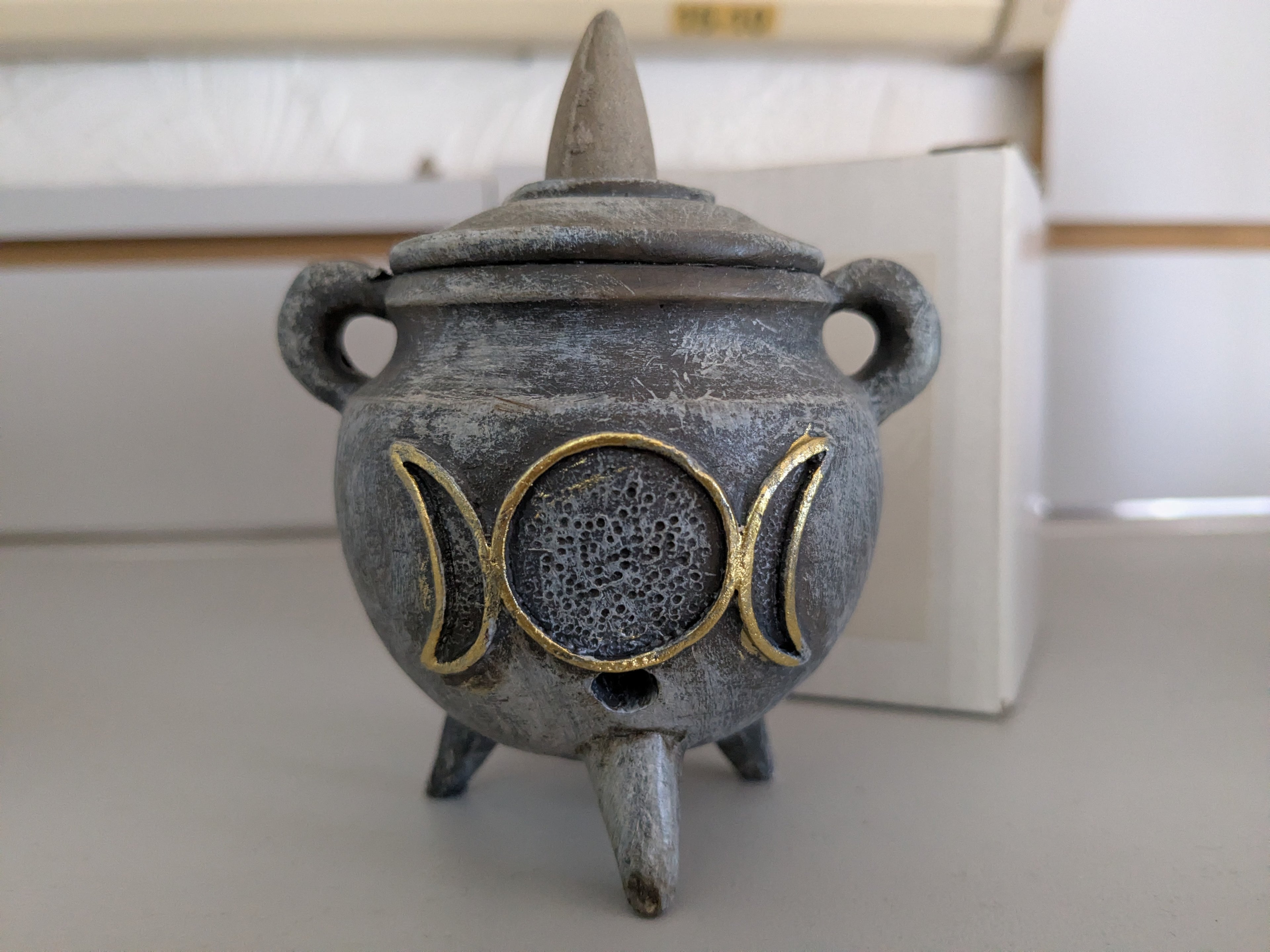 Triple Moon Cauldron Backflow Incense Burner