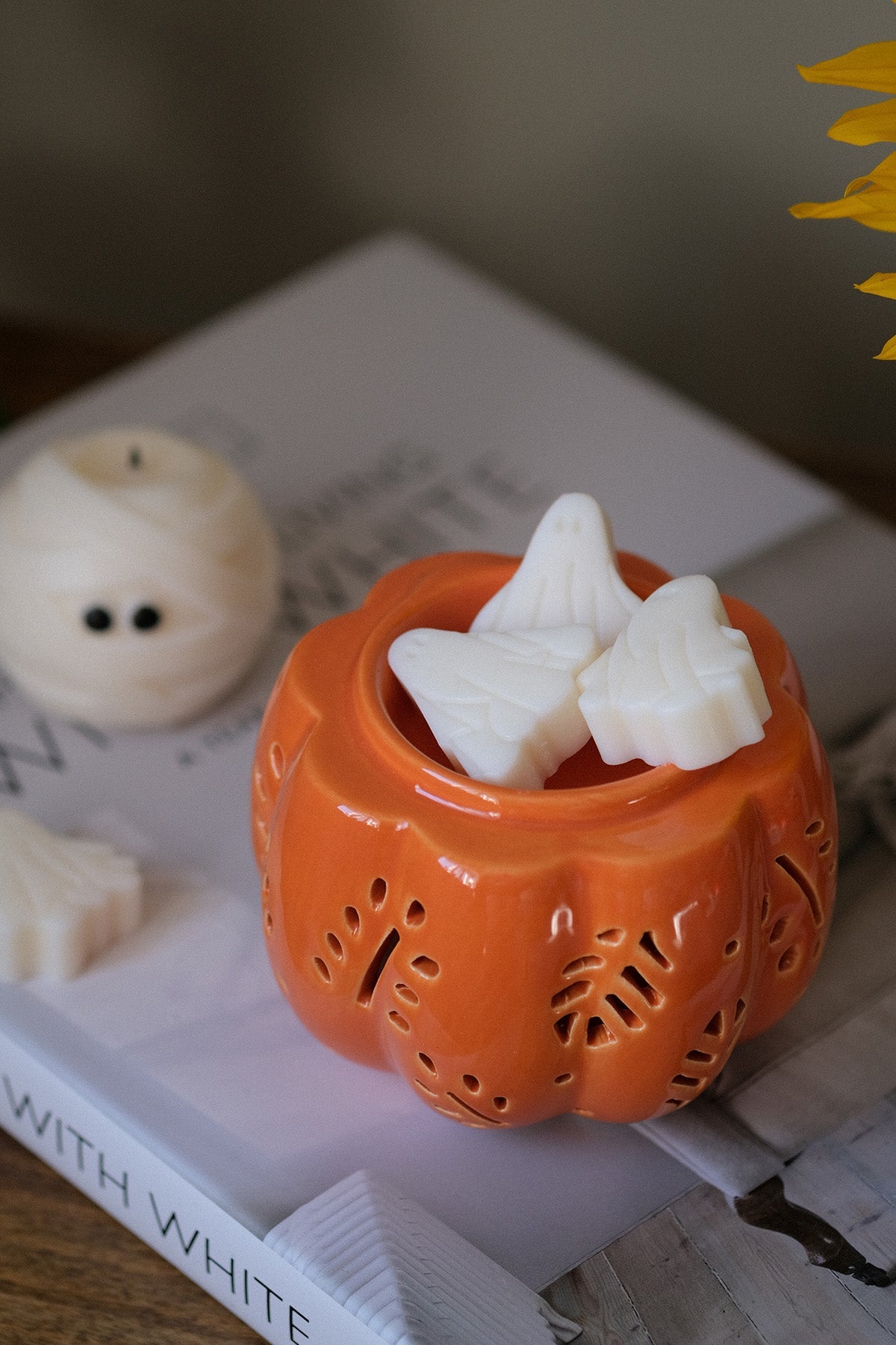 Pumpkin Wax Melt Burner - Orange
