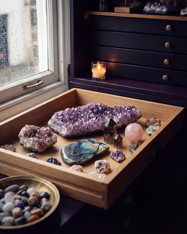 Crystals & Stones